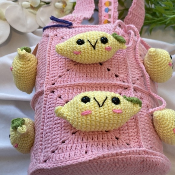DudonStill Handmade Happy Lemons Pink Crochet Shoulder Bag - Picture 5 of 12